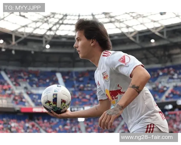 西甲激战巴黎圣日耳曼与莱比锡战平帽子戏法引发全场热潮分析战术细节