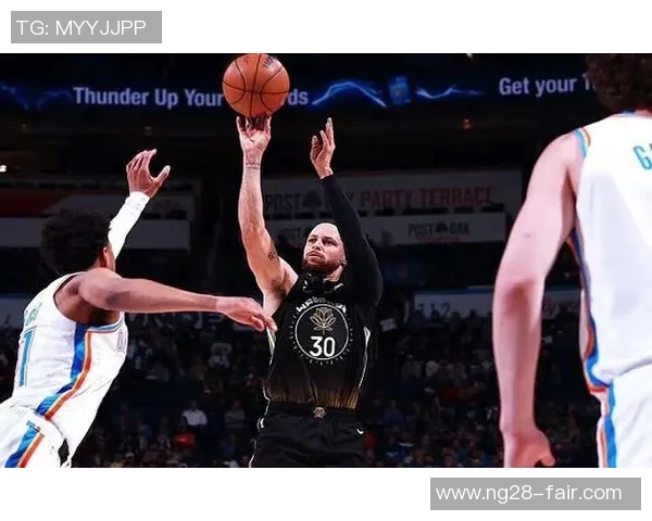 国王杯激战拜仁与里昂0比0争议判罚引发全场热议与绝杀瞬间